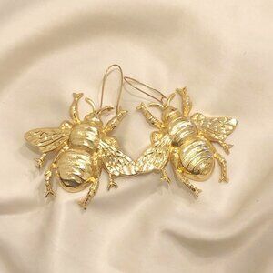 Big bee earrings
